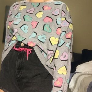 Heart pullover